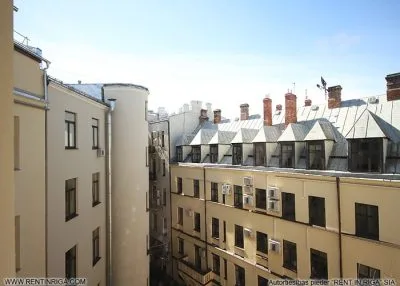 Izīrē dzīvokli, Strēlnieku iela 1, Rīga, Labais krasts, Centrs / 600 € 4