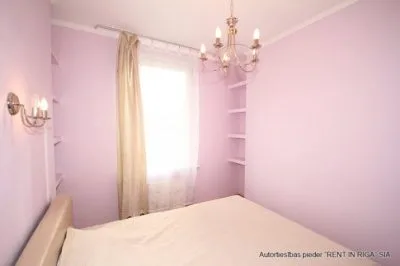Izīrē dzīvokli, Ezermalas iela 13, Rīga, Mežaparks / 350 € 2