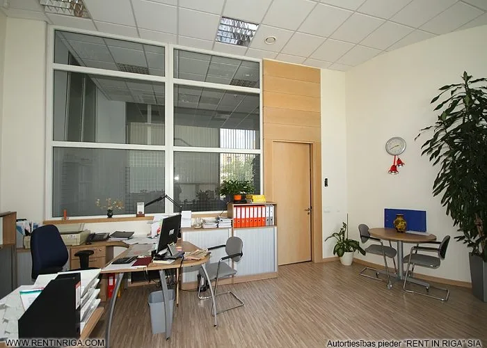 Office For Rent, Latgales street 240, Rīga, Labais krasts, Krasta masīvs / 15 323 € 8
