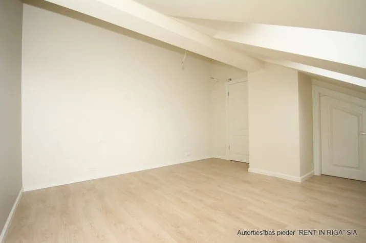 Pārdod dzīvokli, Dzirnavu iela 6, Rīga, Labais krasts, Centrs / 125 000 € 15