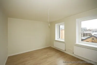 Pārdod dzīvokli, Dzirnavu iela 6, Rīga, Labais krasts, Centrs / 240 000 € 4