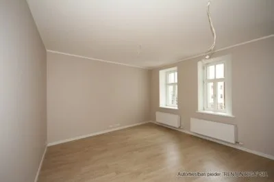 Pārdod dzīvokli, Dzirnavu iela 6, Rīga, Centrs / 225000 € 2