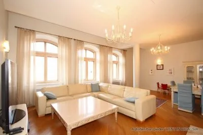 Izīrē dzīvokli, Vāgnera iela 2, Rīga, Labais krasts, Vecrīga / 1 300 € 2