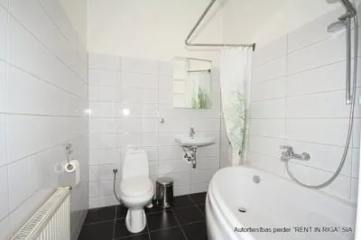 Izīrē dzīvokli, Tērbatas iela 9, Rīga, Labais krasts, Centrs / 840 € 3