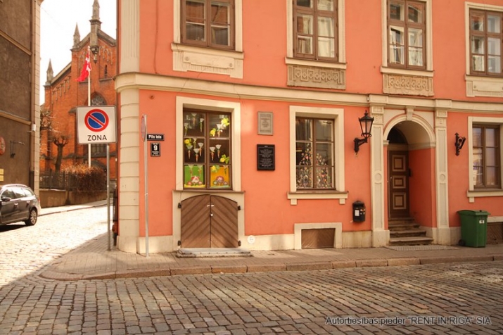 Pils iela 9 2
