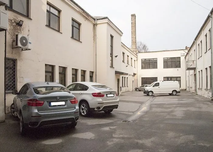 Izīrē biroju, Pērnavas iela 43, Rīga, Labais krasts, Centrs / 720 € 20