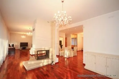 Pārdod dzīvokli, Dārzkopības iela 5, Jūrmala, Bulduri / 470 000 € 1