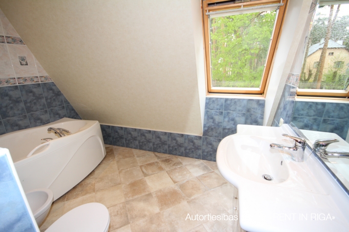 Pārdod māju, Pēterupes iela 2, Rīga, Labais krasts, Mežaparks / 375 000 € 10