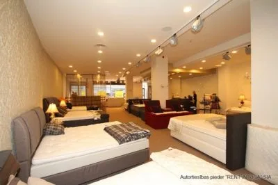 Izīrē tirdzniecības telpas, Tērbatas iela 20a, Rīga, Centrs / 5304 € 2