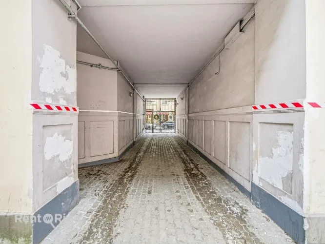 Izīrē dzīvokli, Strēlnieku iela 2, Rīga, Labais krasts, Centrs / 580 € 16