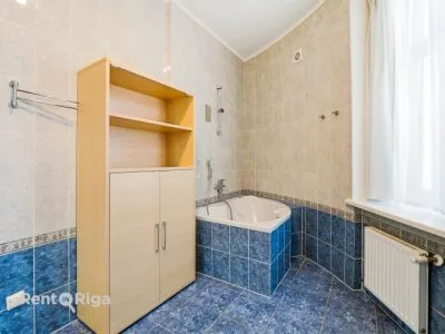 Izīrē dzīvokli, Strēlnieku iela 2, Rīga, Labais krasts, Centrs / 580 € 6