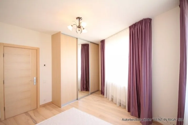 Pārdod dzīvokli, Grostonas iela 25, Rīga, Labais krasts, Centrs / 495 000 € 10
