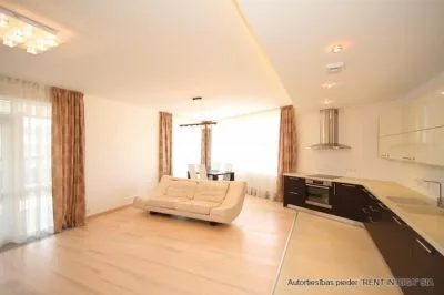 Pārdod dzīvokli, Grostonas iela 25, Rīga, Labais krasts, Centrs / 495 000 € 3