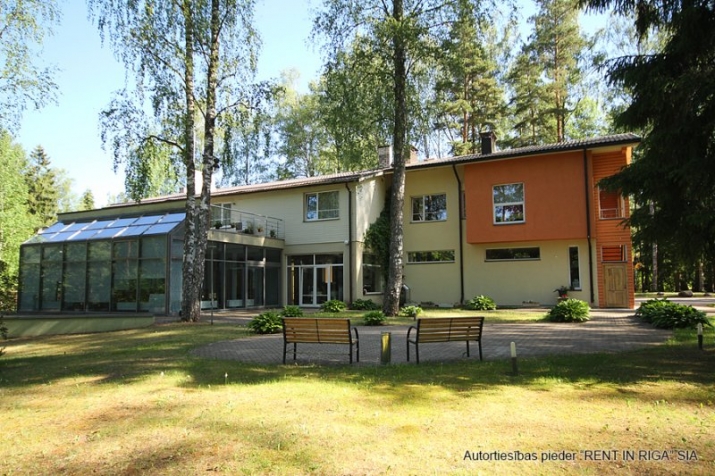 Rēzijas iela .. 1