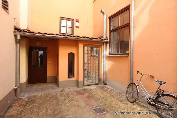commercial premises For Rent, Vāgnera street 14, Rīga, Labais krasts, Vecrīga / 3 000 € 17