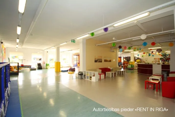 Office For Rent, Eizenšteina street 29, Rīga, Labais krasts, Mežciems / 7 640 € 21