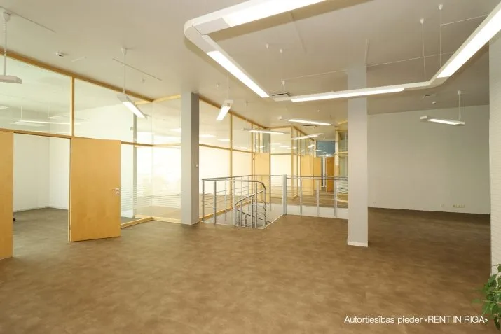 Pārdod biroju, Neretas iela 2, Rīga, Kreisais krasts, Ziepniekkalns / 582 000 € 12