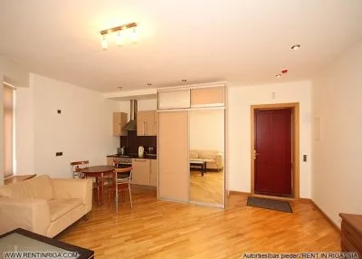 Pārdod dzīvokli, Tērbatas iela 38, Rīga, Labais krasts, Centrs / 104 000 € 1