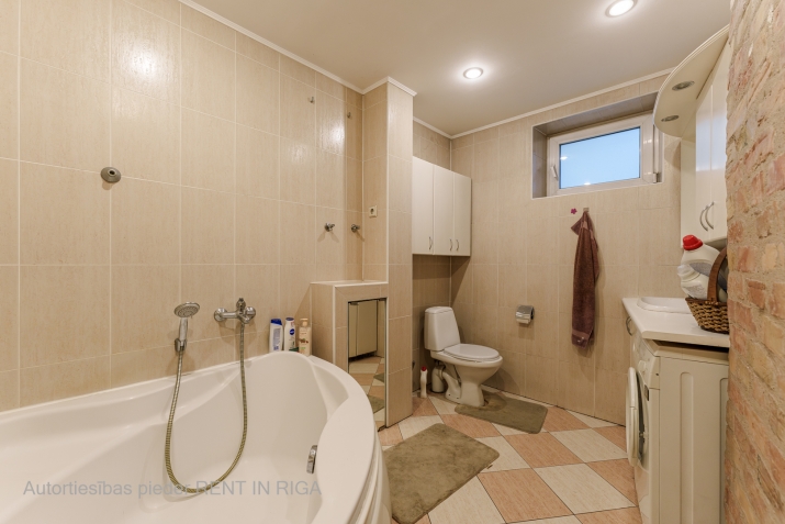 Izīrē dzīvokli, Dzirnavu iela 73, Rīga, Labais krasts, Centrs / 470 € 10