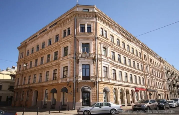 Miesnieku iela 14 1