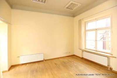 Pārdod investīciju objektu, Grēcinieku iela 1, Rīga, Labais krasts, Vecrīga / 1 700 000 € 10