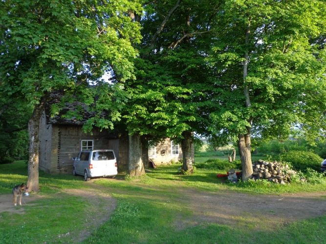 Petriķēni 1 2