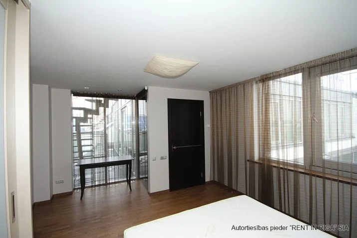 Apartment For Rent, Ausekļa street 4, Rīga, Labais krasts, Centrs / 2 500 € 13