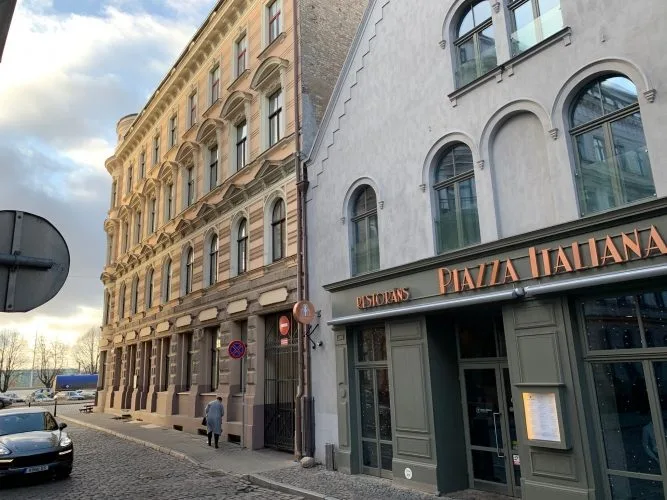 commercial premises For Sale, 11. Novembra krastmala 9, Rīga, Labais krasts, Vecrīga / 650 000 € 19