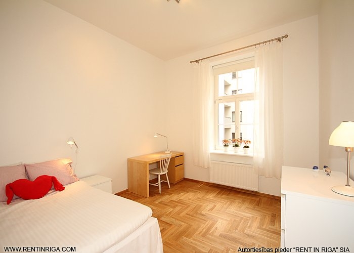 Izīrē dzīvokli, Valdemāra iela 23, Rīga, Labais krasts, Centrs / 1 500 € 11
