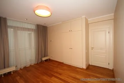 Pārdod dzīvokli, Ausekļa iela 4, Rīga, Labais krasts, Centrs / 250 000 € 5