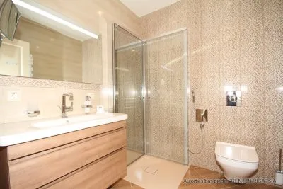 Pārdod dzīvokli, Ausekļa iela 4, Rīga, Labais krasts, Centrs / 250 000 € 7
