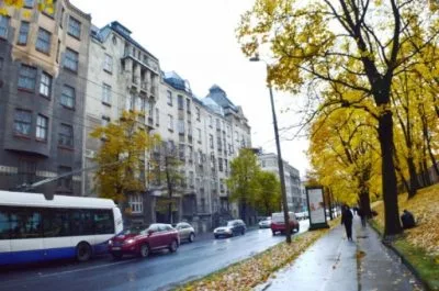 Pārdod dzīvokli, Valdemāra iela 71, Rīga, Labais krasts, Centrs / 71 000 € 2