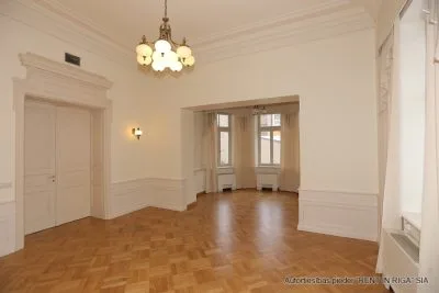 Izīrē biroju, Alunāna iela 2, Rīga, Labais krasts, Centrs / 4 560 € 3