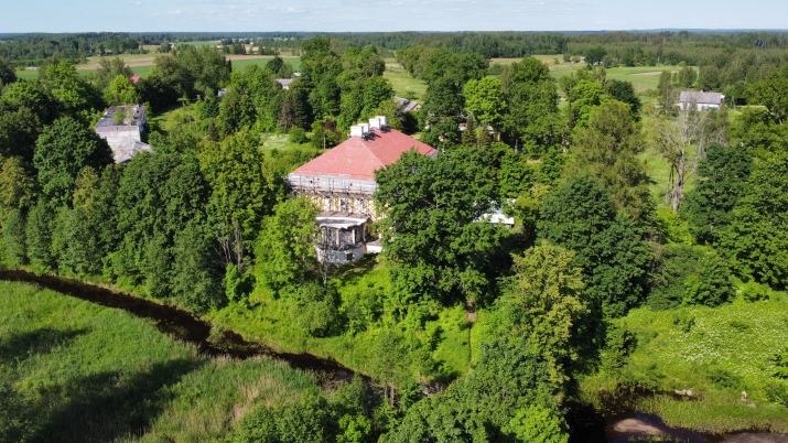 Pārdod māju, Bukas -, Mālpils novads / 3 200 000 € 11
