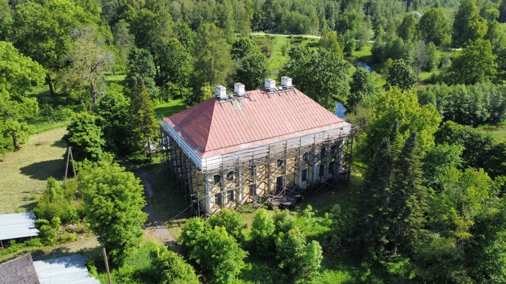 Pārdod māju, Bukas -, Mālpils novads / 3 200 000 € 14