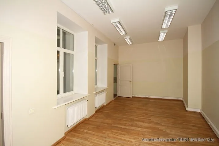 Продажа офиса, Doma laukums 1, Rīga, Labais krasts, Vecrīga / 3 200 000 € 30
