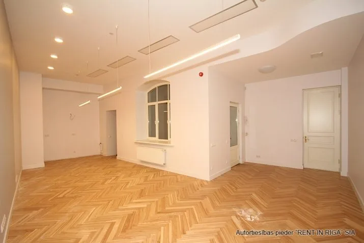 Pārdod namīpašums, Doma laukums 1, Rīga, Labais krasts, Vecrīga / 3 200 000 € 8