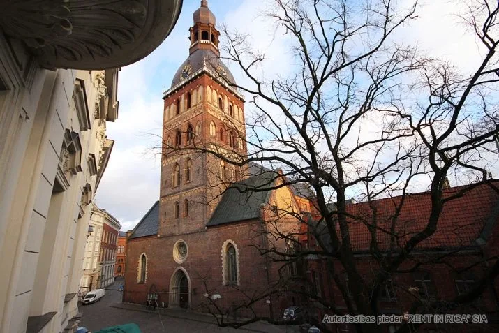 Pārdod namīpašums, Doma laukums 1, Rīga, Labais krasts, Vecrīga / 3 200 000 € 25