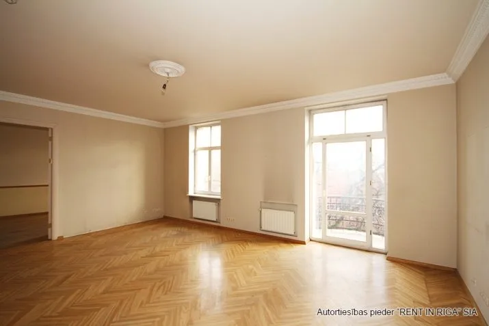 Pārdod namīpašums, Doma laukums 1, Rīga, Labais krasts, Vecrīga / 3 200 000 € 27