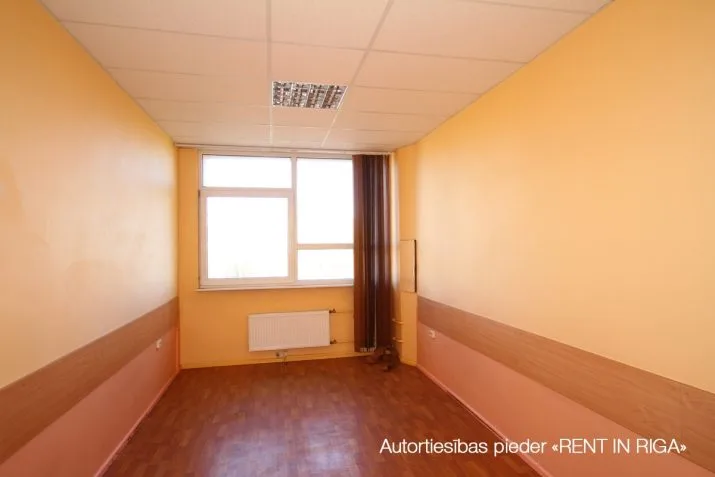 Izīrē biroju, Bauskas iela 22, Rīga, Kreisais krasts, Torņkalns / 688 € 4