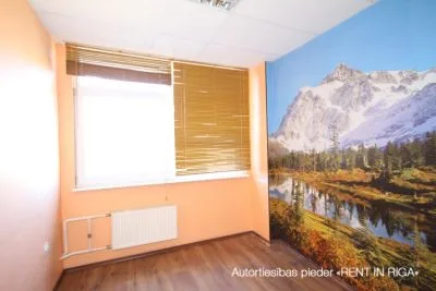 Izīrē biroju, Bauskas iela 22, Rīga, Kreisais krasts, Torņkalns / 688 € 12