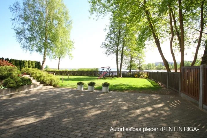 Pārdod dzīvokli, Ezermalas iela 18b, Rīga, Labais krasts, Mežaparks / 430 000 € 38