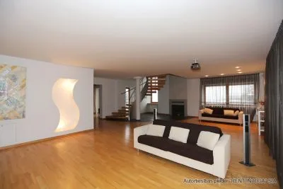 Pārdod dzīvokli, Ezermalas iela 18b, Rīga, Labais krasts, Mežaparks / 430 000 € 3