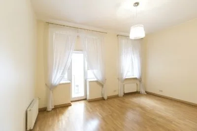 Аренда офиса, Kalpaka улица 7, Rīga, Labais krasts, Centrs / 1 350 € 3