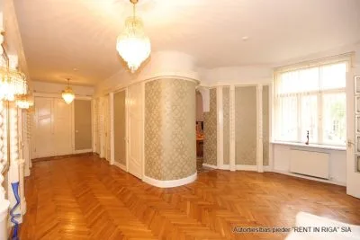 Pārdod dzīvokli, Baznīcas iela 27/29, Rīga, Labais krasts, Centrs / 280 000 € 3