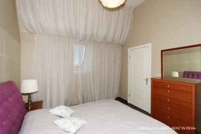 Izīrē dzīvokli, Stabu iela 19, Rīga, Centrs / 550 € 6