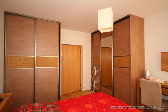 Pārdod dzīvokli, Strēlnieku iela 6, Rīga, Labais krasts, Centrs / 135 000 € 10