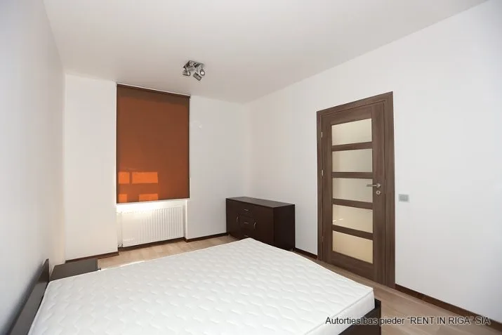 Izīrē dzīvokli, Lenču iela 2, Rīga, Labais krasts, Centrs / 550 € 4