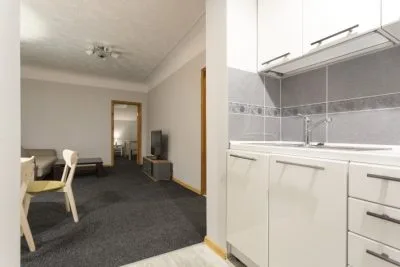 Izīrē dzīvokli, Lāčplēša iela 2, Rīga, Labais krasts, Centrs / 450 € 3