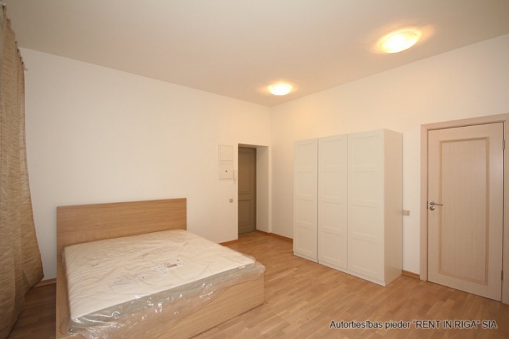 Valmieras iela 28 4